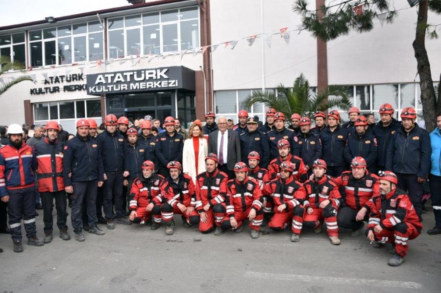 KDZ. EREĞLİ BELEDİYESİ İTFAİYE EKİBİ, GÖREVLERİNİ TAMAMLAYARAK EREĞLİ’YE DÖNDÜ