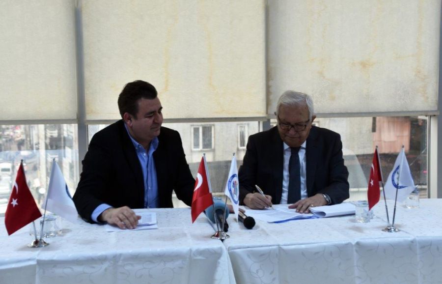 BAŞKAN POSBIYIK, DAİMİ İŞÇİLERİN TOPLU SÖZLEŞMESİNİ İMZALADI