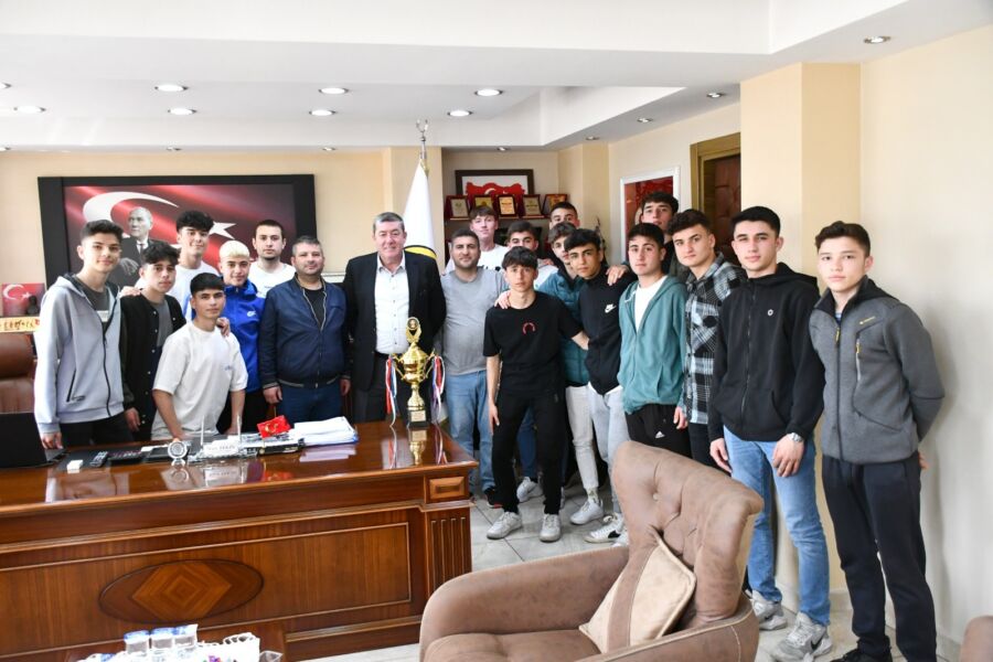 Tekin ve Akgül tarafından ağırlandılar