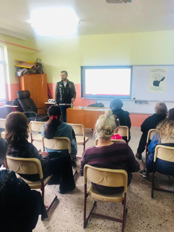 TUBİM Büro Amirliği görevlileri tarafından Narkorehber faaliyetine devam ediyor.