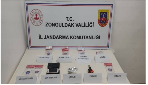 Zehir tacirlerine gözaltında