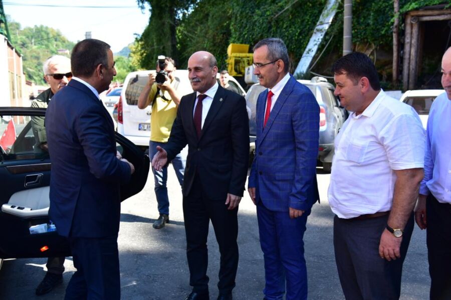  Valimiz  Osman Hacıbektaşoğlu TTK Kozlu Müessese Müdürlüğünü Ziyaret Etti