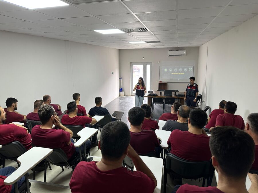 KADINA ŞİDDETE HAYIR.