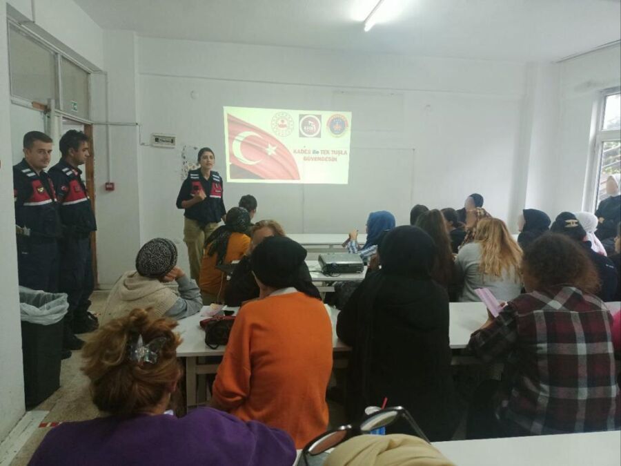 KADINA ŞİDDETE HAYIR