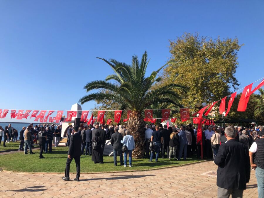 Muhittin Dikmen, 7 Kasım Salı günü de Türk Anneler Derneği Karadeniz Ereğli Şubesi’ni ziyaret etti.